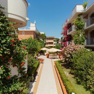 *** Hotel I Cinque Pini Italy